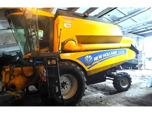 kombajn za žito New Holland TC 5.90