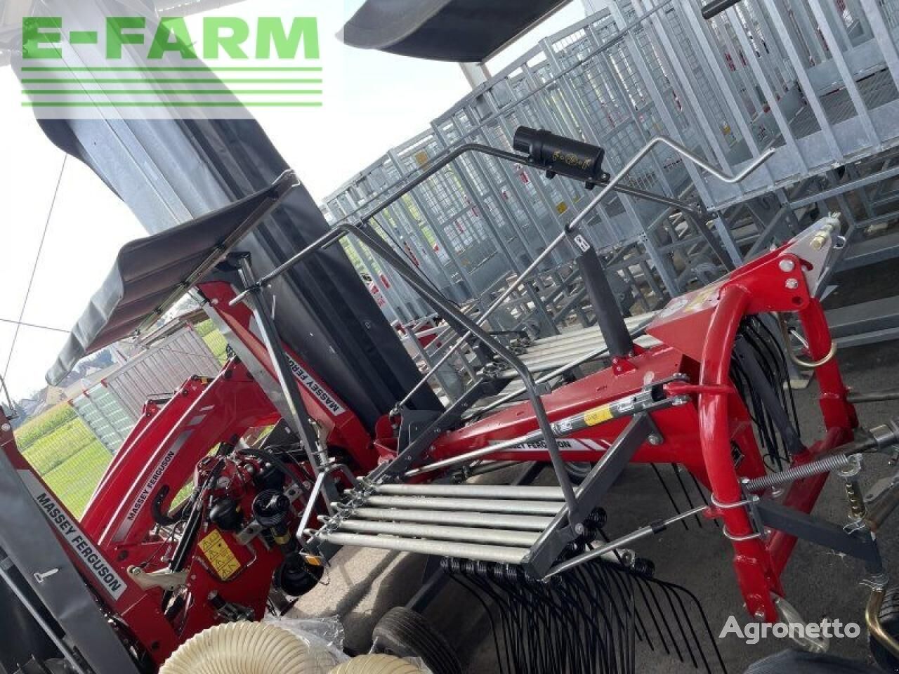 obračalnik sena Massey Ferguson rk 421 dn