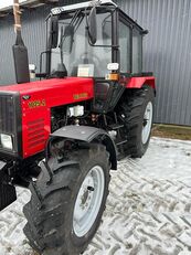 nov traktor na kolesih MTZ 1025.2