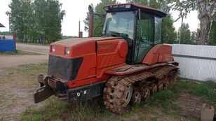traktor na kolesih MTZ Беларус 2103