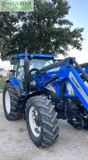 traktor na kolesih New Holland t6030 elite